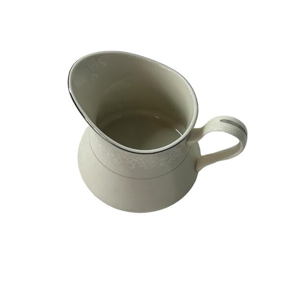 RARE Vintage Ivory Fantasy Japan China Creamer Dish Silver Trim Floral - Picture 5 of 10